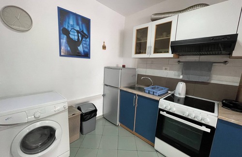Tirana Apartment | Chic Downtown Boulevard apartment