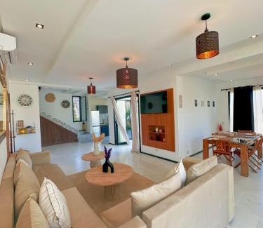 Tnine Ourika Villa | Chic Duo Villas with Pool & Hammam