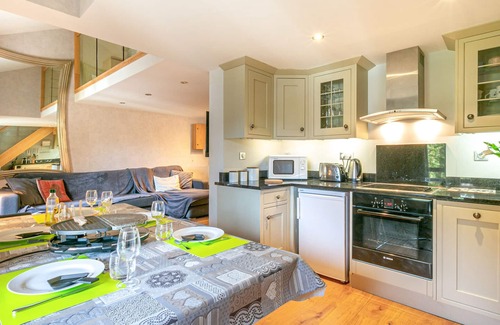Val-d'Isere Apartment | Chic Duplex with WiFi, Parking, Balcony, and Close to Val-d’Isère Village