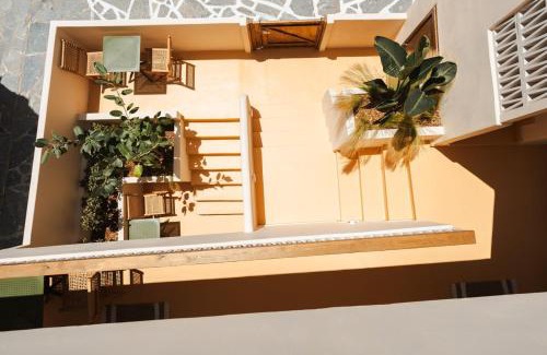 Old Town Naxos Apartment | Chic Elysium - Refuge