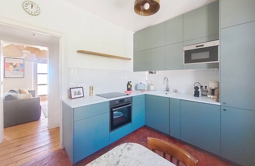 Ault Apartment | Chic Escape with Sea View – Bikes Included