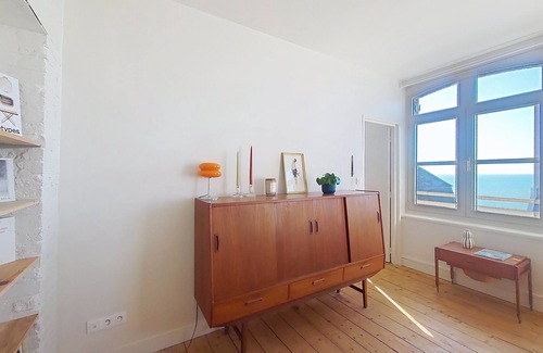 Ault Apartment | Chic Escape with Sea View – Bikes Included