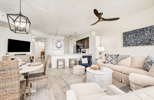 Seagrove Beach Condo | Chic first-floor condo with Gulf & pool view & pickleball - steps to beach