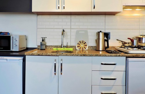 Lara Apartment | Chic Flat 10 min to Lara Beach in Antalya