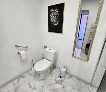 Douai Apartment | Chic & glamour Dubai Style