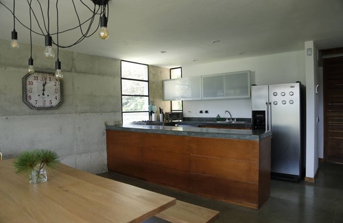 Retiro Other | CHIC HOUSE IN THE FOREST