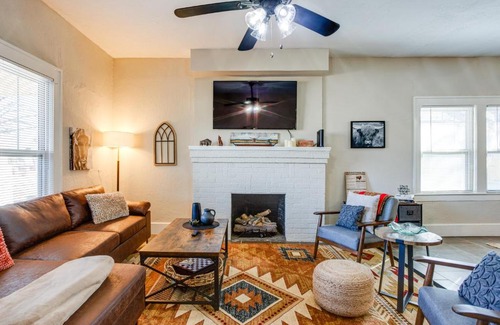 Lawton House | Chic Lawton Home, 5 Mins to Fort Sill!