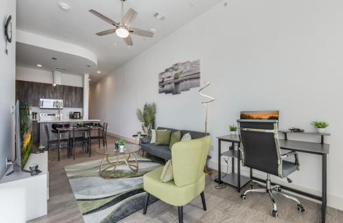 Cedars Apartment | Chic loft style 2BR I Gym I Parking I Workspace