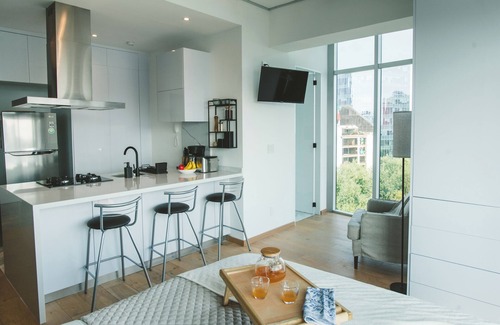 Roma Norte Apartment | Chic Loft w/AC, Walkable Area