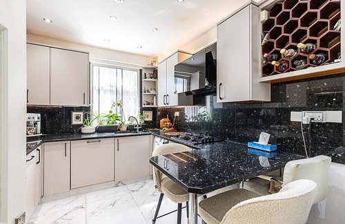 Bryanston and Dorset Square Apartment | Chic Marylebone Central Flat