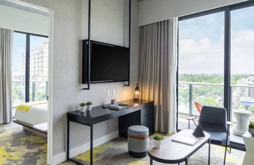 Midtown Hotel | Chic Miami Escape: Stylish Suite with Rooftop Pleasures | Pet-Friendly | 4 Units