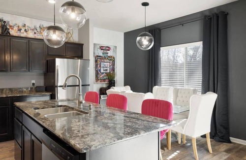 Jefferson House | Chic New 3 Bedroom Home in West Omaha