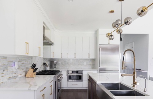 Mattituck House | Chic North Fork Haven with Pool & Firepit - Minutes from Beaches, Wineries.