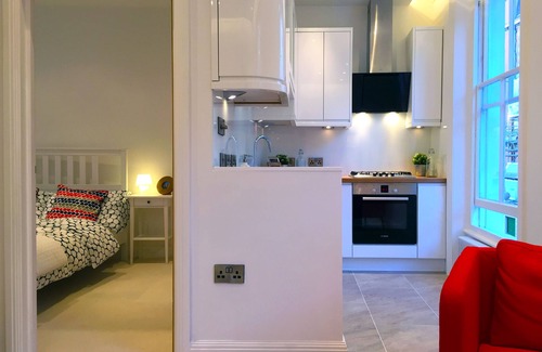 Pembridge Apartment | Chic Notting Hill Apartment