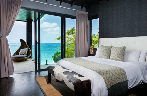 Fryes Beach Hotel | Chic Oceanfront 4 Bedroom Villa Perfect for Beachfront Morning Coffee Moments