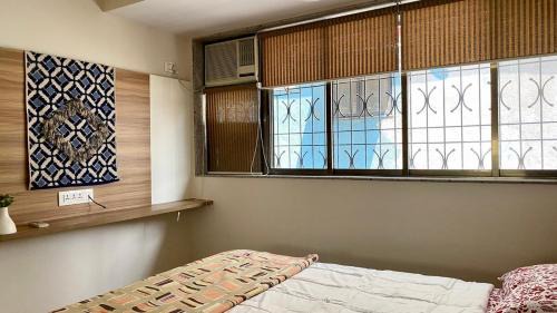 Ranwar Apartment | Chic Pad in Bandra West
