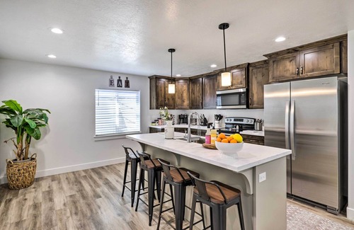Payson Apartment | Chic Payson Apartment ~ 10 Mi to Utah Lake!