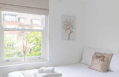 Fortune Green Apartment | Chic & Peaceful 2BD Flat - Hampstead