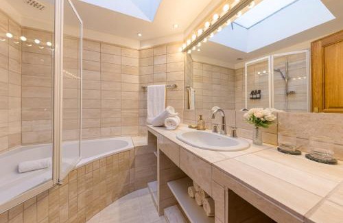 Quartier du Centre - Centrumwijk Apartment | Chic Penthouse Grand-Place