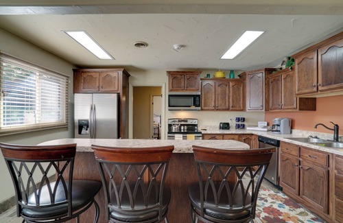 Tyrone House | Chic Silver City Getaway w/Patio + Gas Grill