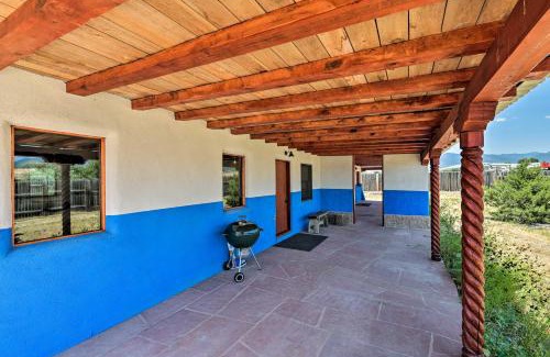 El Prado Apartment | Chic Studio with Grill - 25 Mins to Taos Ski Valley!