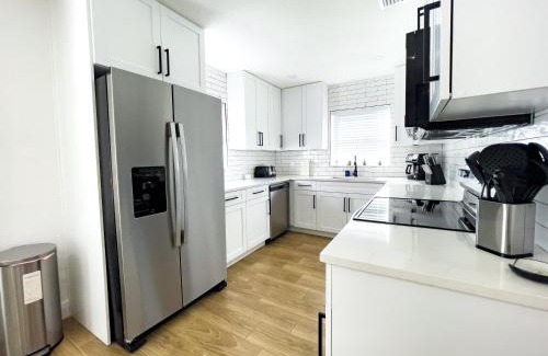 Port Tampa City House | Chic & Stylish South Tampa 5 Min From Bay