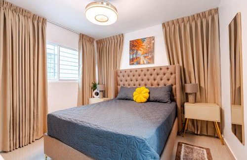 Llanos de Gurabo I Apartment | Chic Urban Retreat with Pool, Gym, & Free Parking
