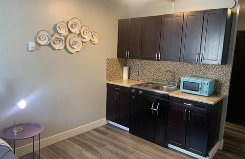 Downtown West End Apartment | Chic Urban Retreat in the Heart of Calgary