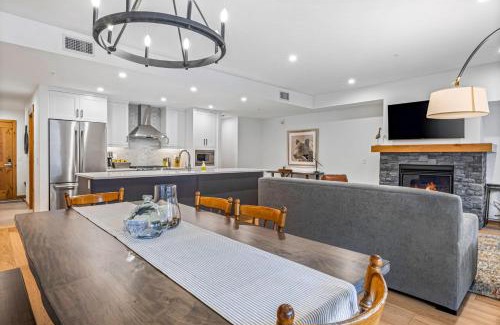 Canmore Apartment | Chic Urban Sanctuary in the Heart of Down