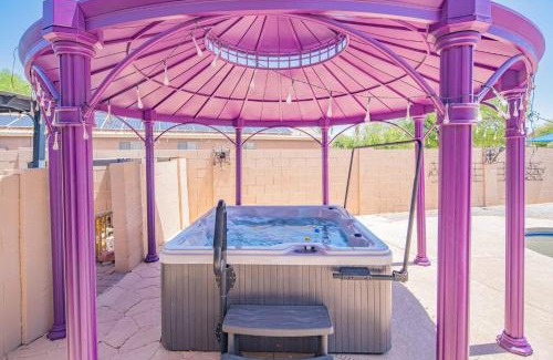 Casa Grande Apartment | Chic Villa - Pool, hot Tub, hammock, king Bed, wi-fi