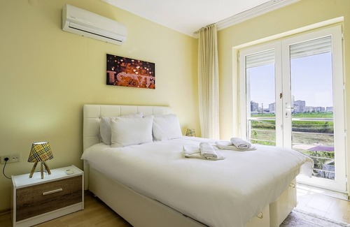 Lara Apartment | Chic Villa w Patio 5 min to Beach in Antalya