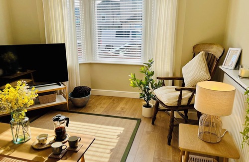 Newport House | Chic Welsh Escape Character Home