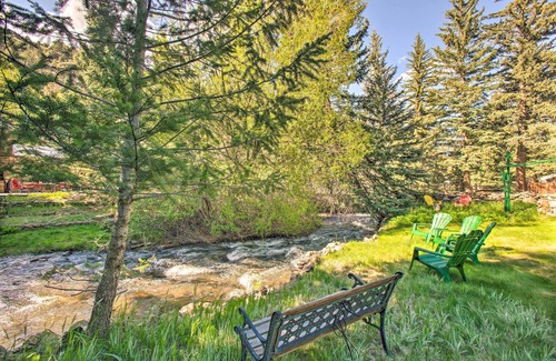 Idaho Springs Apartment | ‘Chicago Creek B & B‘: 1 Mi to Mt Blue Sky!