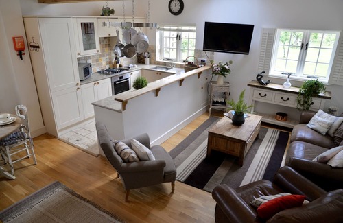 East Ashling Cottage | Chichester Cottage - Great for Goodwood