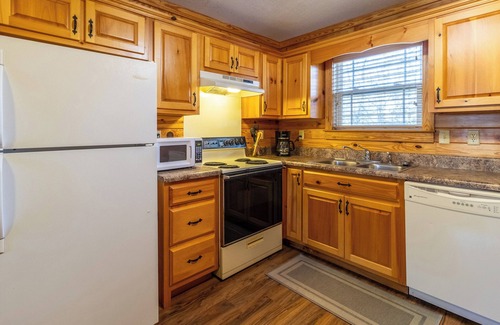 Graysville Apartment | Chickamauga Creek Retreat-Mins to Chattanooga