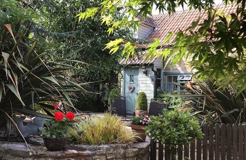 Bridport Cabin | Chiddy Nook Cottage in Chideock