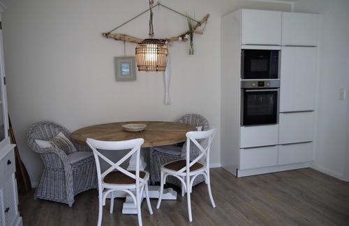 Timmendorfer Strand Apartment | Child-friendly apartment right on the beach with 2 bedrooms and balcony