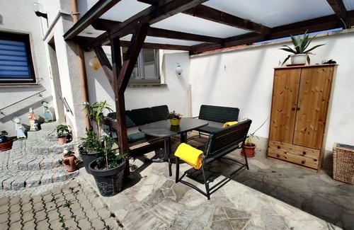 Grettstadt Apartment | Child-friendly vacation apartment with a family atmosphere