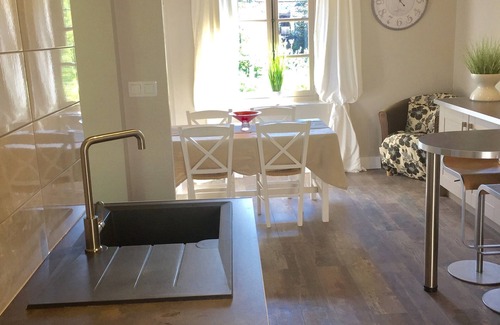 Saint-Sylvestre Cottage | child & pet friendly complex | shared heated pool | sleeps 4