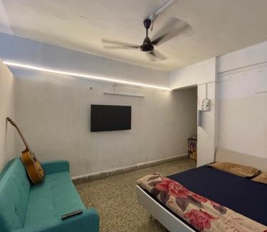 Kothrud Apartment | Chill and cozy