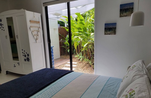 Buderim Apartment | Chill Haus | Garden Views - Beachy Boho Bali Vibes