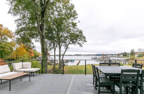 Selby-on-the-Bay House | Chill in this new waterfront home with private pier, gourmet kitchen, pet-friendly