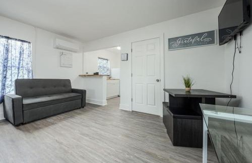 South Pensacola House | Chill Studio Pensacola Getaway