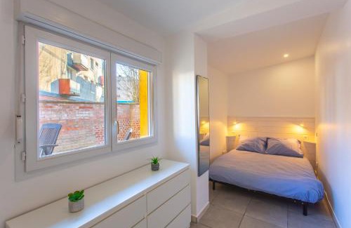 Amiens Apartment | Chill & Sun - Terrasse extérieure - Parking - Wifi - 4p