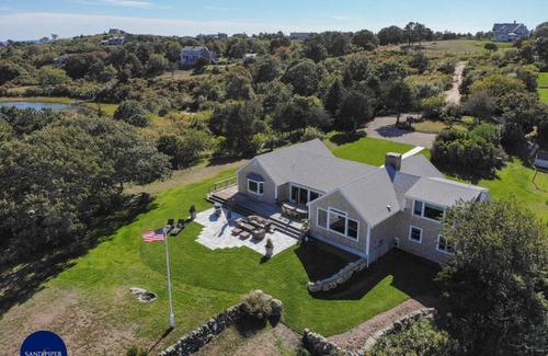 Chilmark House | CHILMARK WATERFRONT WITH PRIVATE DOCK