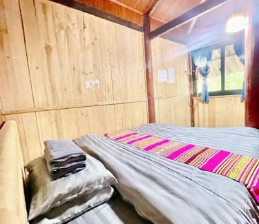 Hau Thao House | Chin Chin House Trekking & Homestay