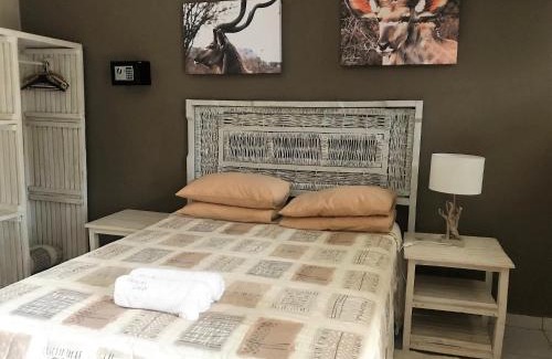 Vivo Cabin | Chinaka Game Lodge