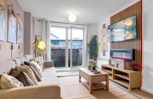 The Westside Apartment | Chinese Suite with Free Parking, Games, Netflix- Coffee Machine 家庭