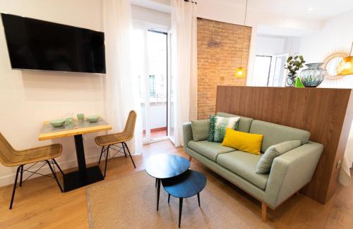 Centro Apartment | Chinitas Santos Apartments