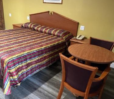 Chino Hotel | Chino Motel